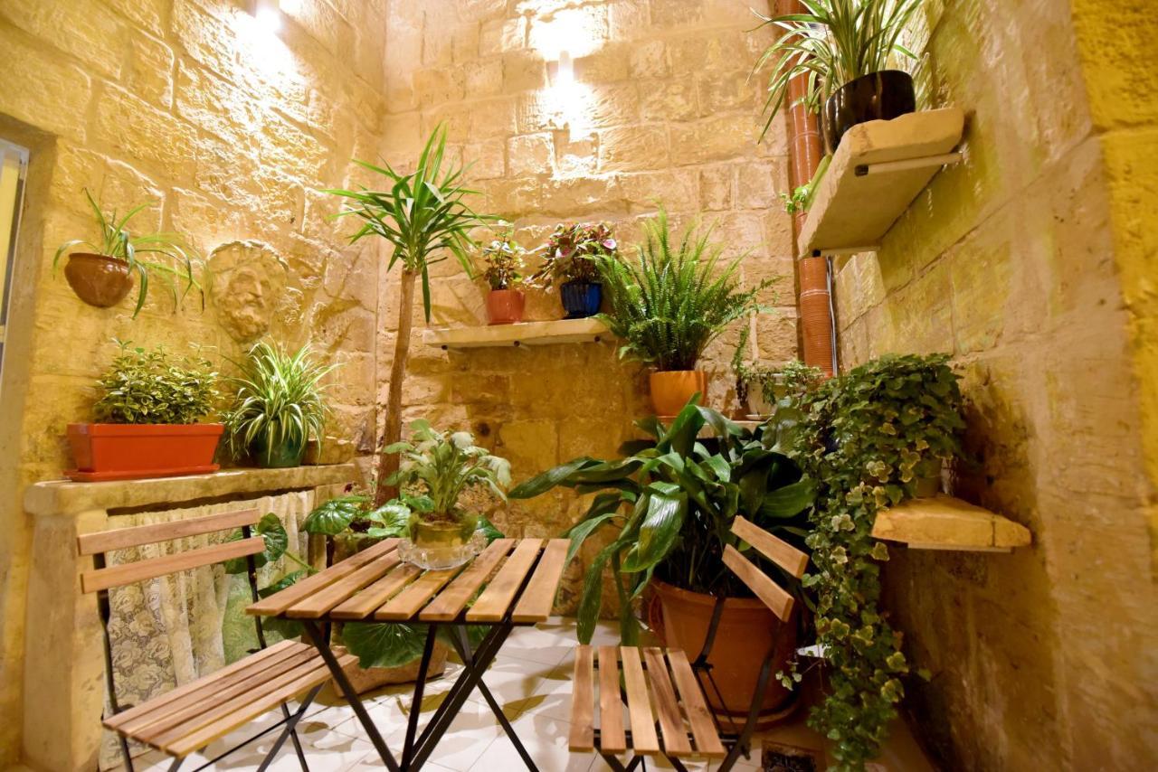 The Lodge Cospicua Exteriér fotografie